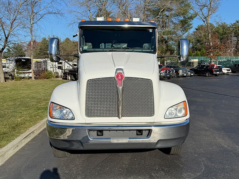 2018 Kenworth T270 (Key# 5229) 2